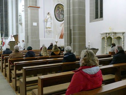 Darstellung des Herrn mit Kerzenweihe und Blasiussegen (Foto: Karl-Franz Thiede)